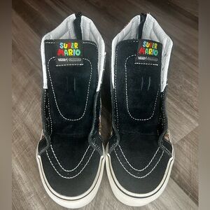 Vans x Nintendo 'Super Mario Bros. Sk8-Hi' Zip High Top Sneaker Sz 4